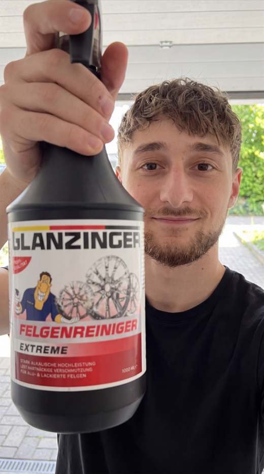 Felgenreiniger Test 2026: Welcher Felgenreiniger entfernt Bremsstaub wirklich?